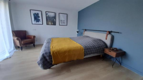 Chambre vue jardin - proche port